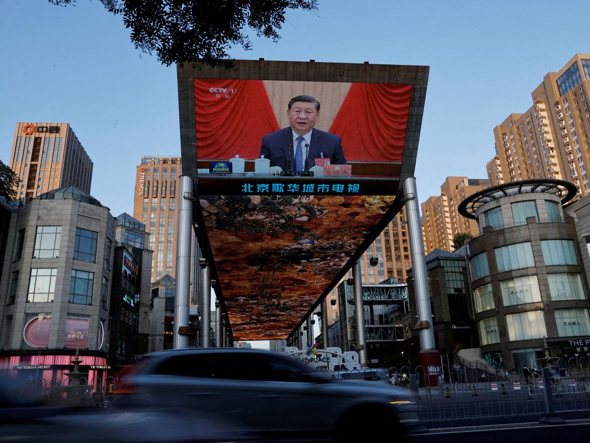 China baja por sorpresa los tipos de interés de referencia