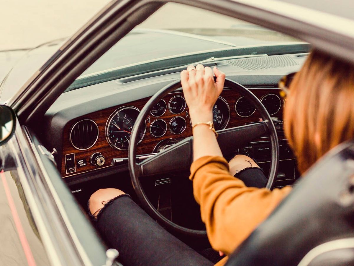 Foto: La mujer no tardó ni 5 minutos en volver a ponerse al volante (Pixabay)