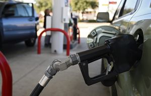 ¿Víspera de vacaciones? El litro de gasolina sube un 0,7% en la semana