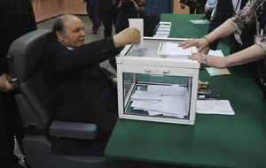 Casi octogenario y enfermo: así ha ganado Bouteflika las elecciones