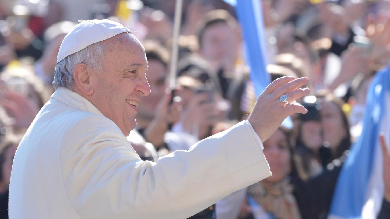 Foto: El Papa, muy solidario con los "sintecho" (EFE)