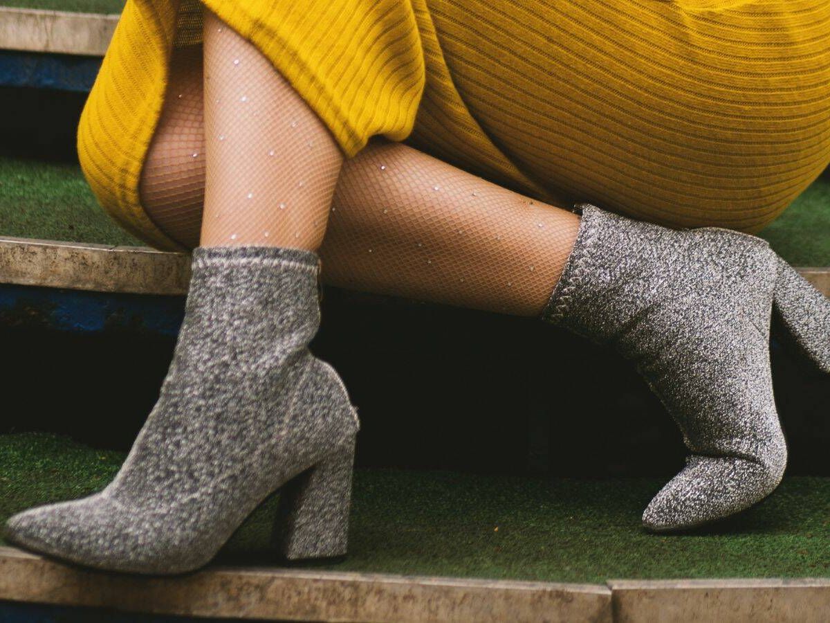 Foto: Zapatos de tacón supercómodos que no te cansarás de llevar este otoño (Pexels)