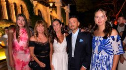 Charo Ruiz, una hippie de Ibiza en el palacio de Marivent que viste a la reina Letizia, a Michelle Obama y Beyoncé