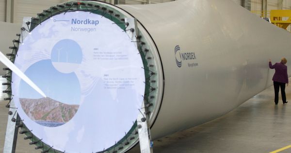 Foto: Foto de archivo de una pala de un aerogenerador fabricado por Nordex. (Reuters)