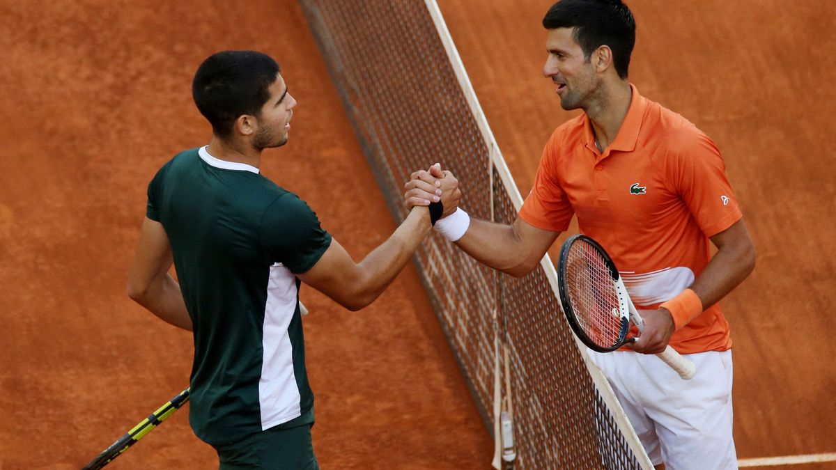¿Cuándo juega Alcaraz contra Djokovic en Roland Garros?