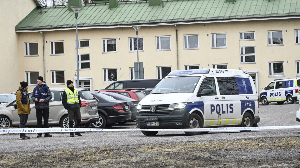 Un menor muerto y dos heridos tras un tiroteo en un colegio de Vantaa (Finlandia)