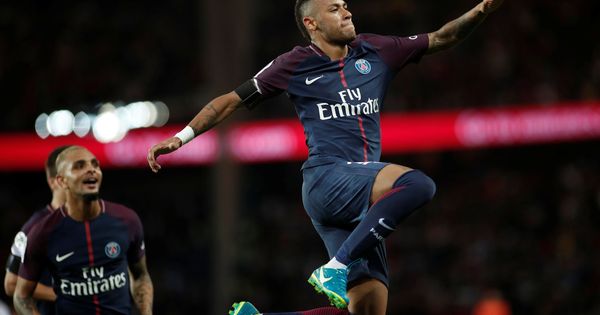 Foto: Neymar celebra un gol marcado con el París Saint Germain. (Reuters)