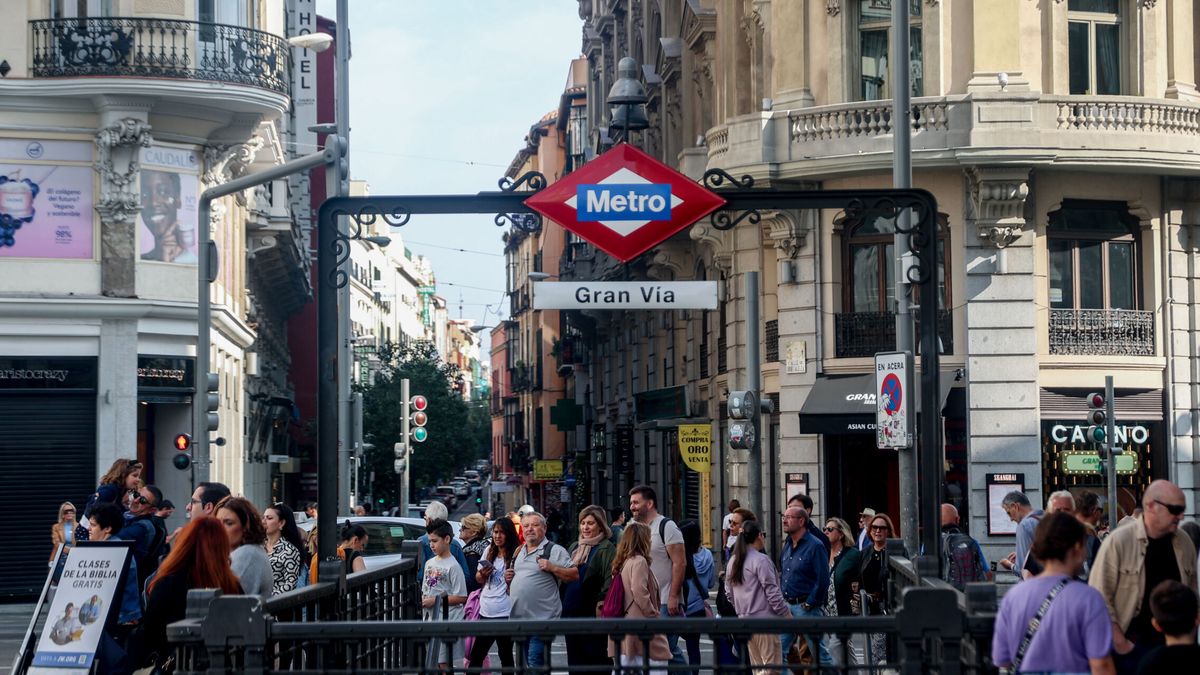La calle Atocha de Madrid y avenida Constitución de Sevilla, las más concurridas de España