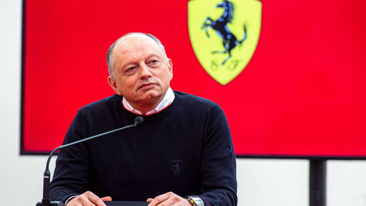 Frederic Vasseur y Carlos Sainz: el arte de defender lo obvio en su estreno en Ferrari