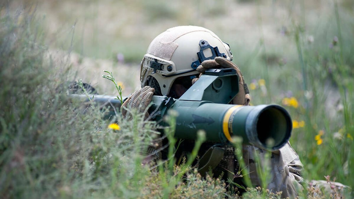 España envía lanzagranadas y munición, pero Ucrania necesita otro armamento clave