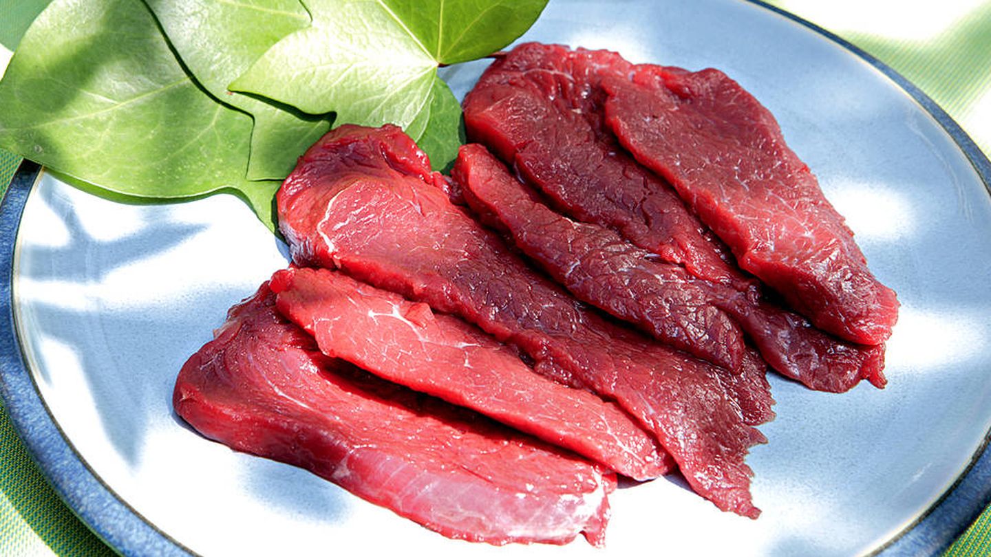 La carne roja debe consumirse con precaución en una dieta saludable