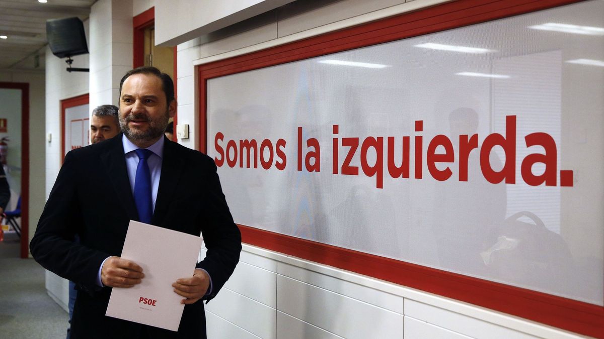 El PSOE se suma al carro del PP e insta a Cs a que tome la "iniciativa" y "lidere" en Cataluña