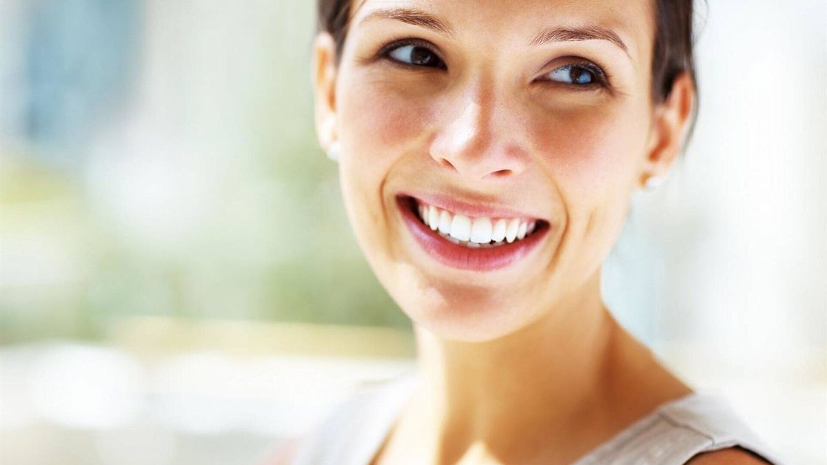 Una experta aconseja sonreír activamente: "Mejora el estado de ánimo y reduce el estrés"