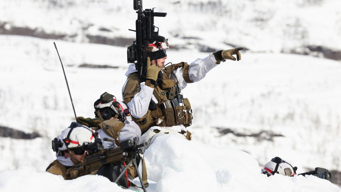 Foto: Ejercicios militares de la OTAN Cold Response 2022, en los que también participaron Finlandia y Suecia, en Noruega, el 24 de marzo. (Reuters)