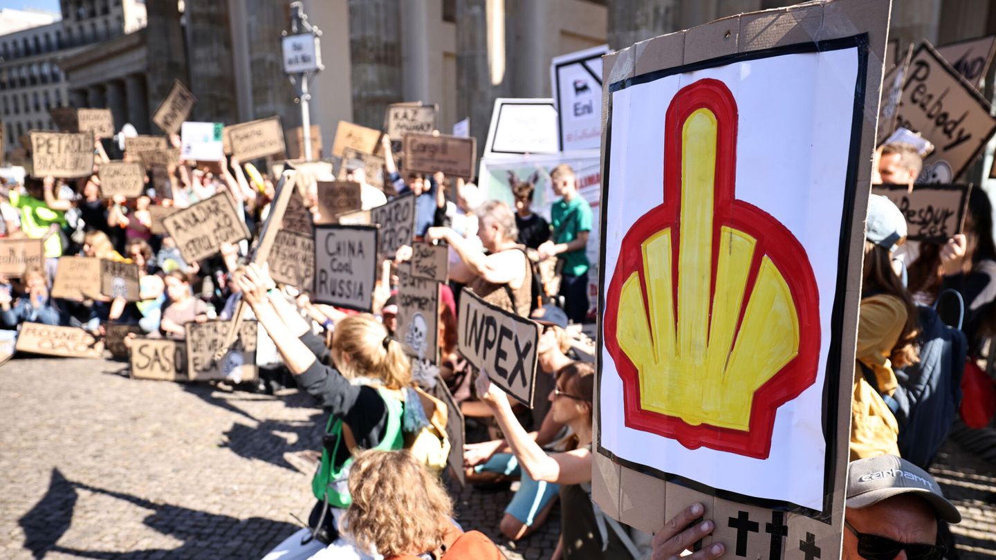 Protesta contra los combustibles fósiles en Berlín (EFE/C.Bilan)