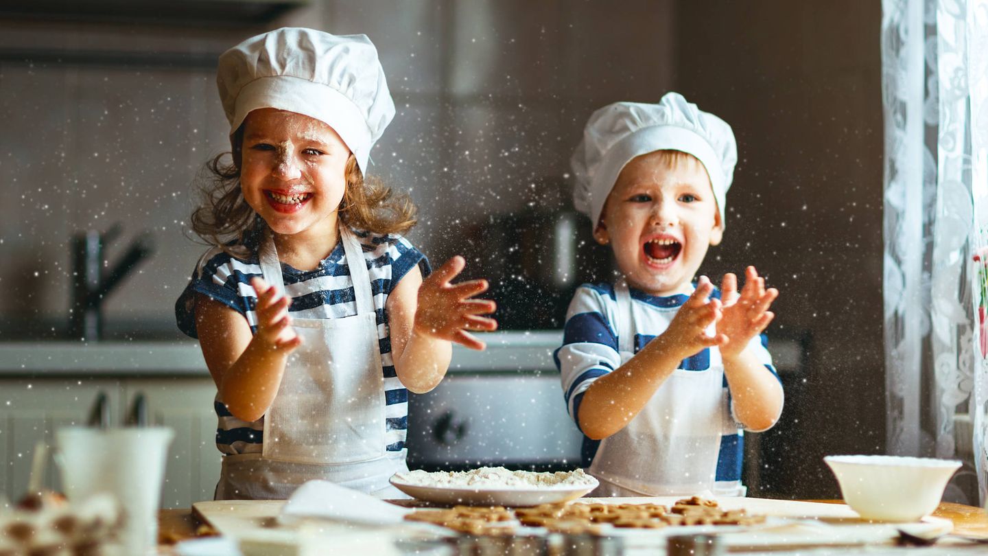 Niños en la cocina (iStock)
