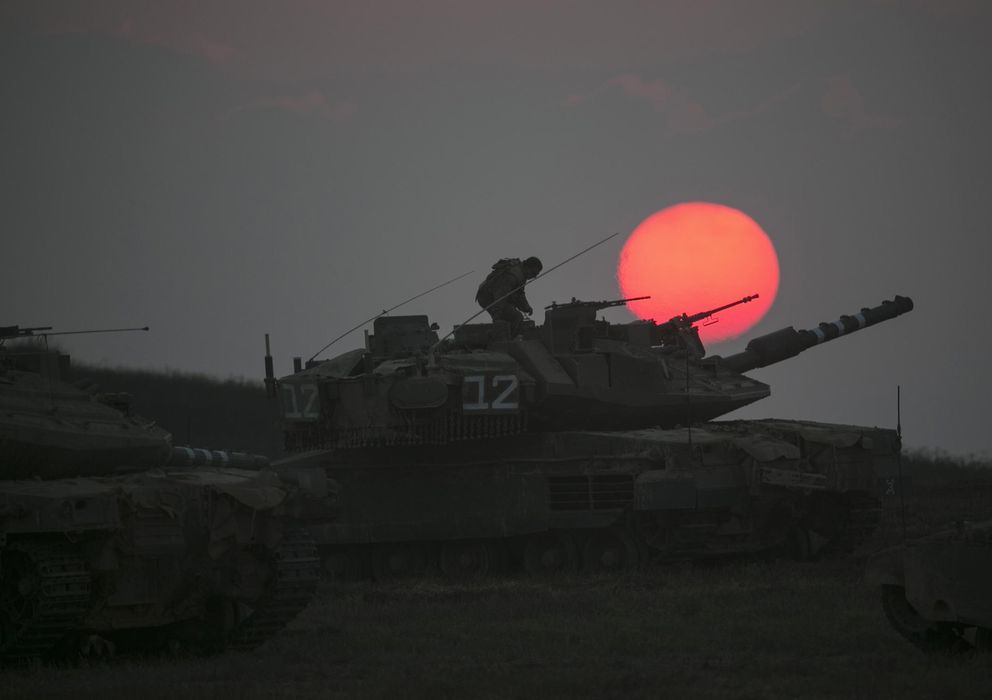 Foto: Un tanque israelí en la Franja de Gaza. (Reuters)