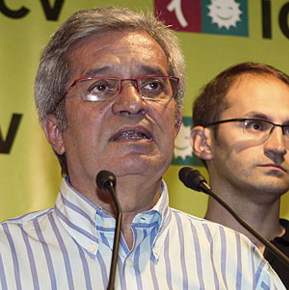 Foto: Saura renuncia a volver a ser candidato de ICV a la Generalitat de Cataluña