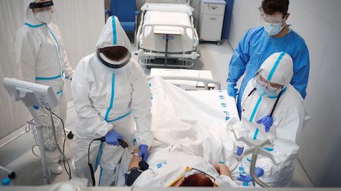 La pandemia registra su peor día, con 13.000 muertes y casi 700.000 contagios