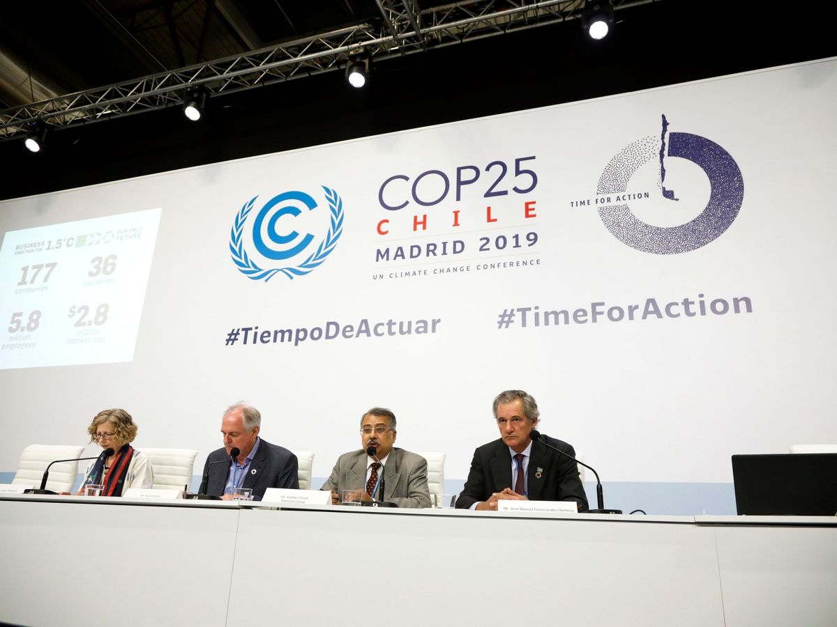 Foto: Una conferencia empresarial en la COP25, sobre la descarbonización de la economía. (EFE)