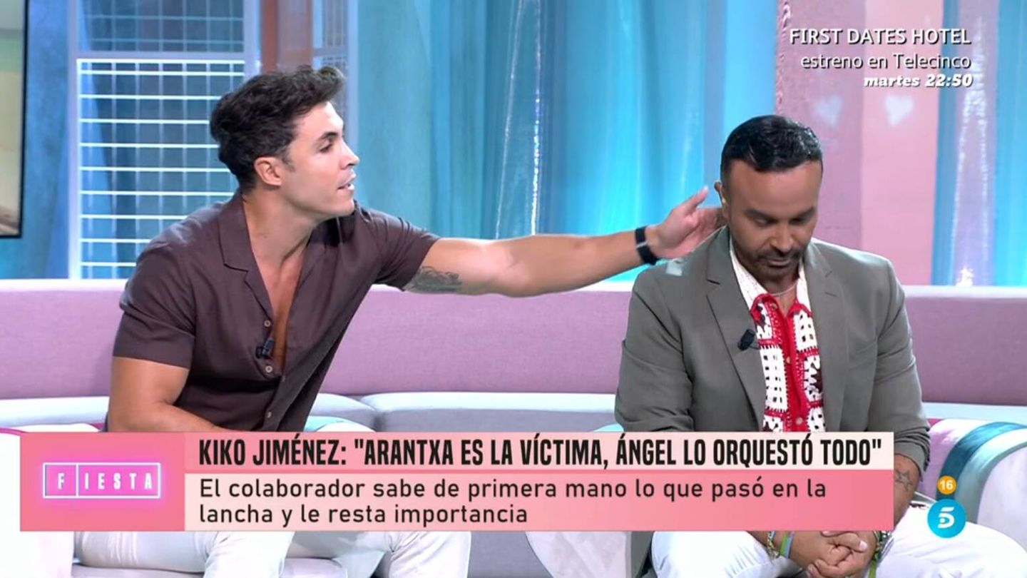 Kiko Jiménez junto a Luis Rollán recreando la supuesta agresión de Arantxa del Sol. (Mediaset)