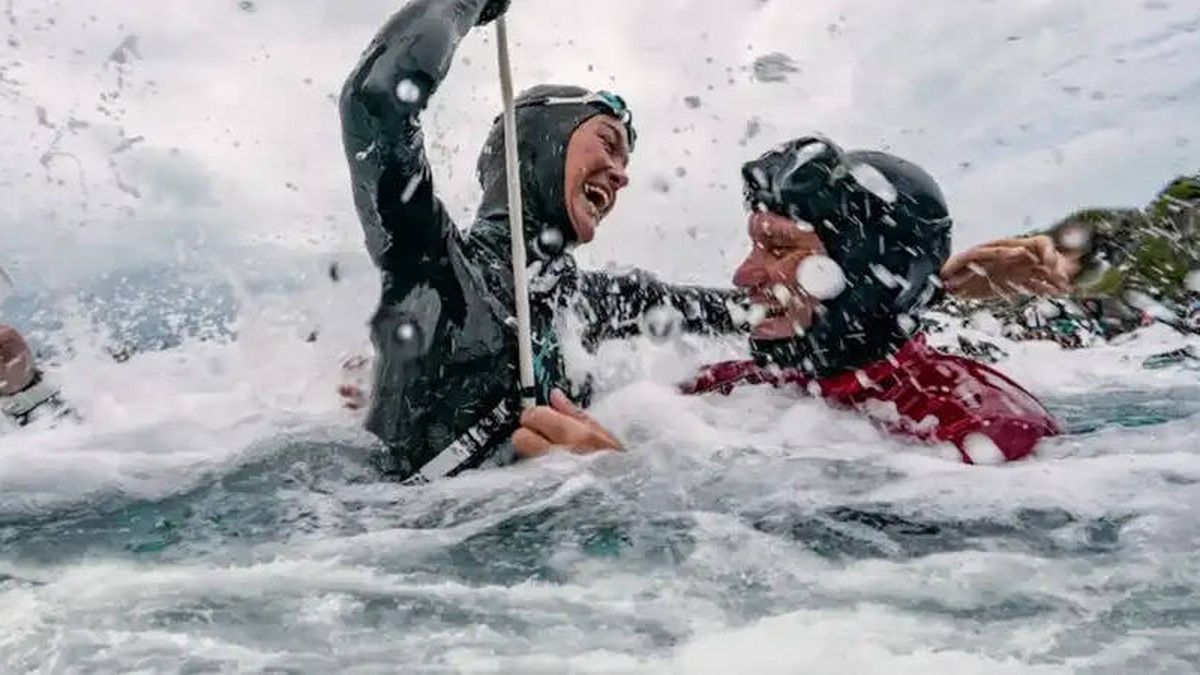 La sobrecogedora película de Netflix que explora los límites: esta es la historia de la campeona italiana de apnea