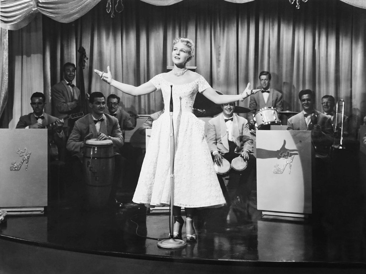 Foto: Peggy Lee, en el remake de 'El cantor de jazz', en 1952.(CP)