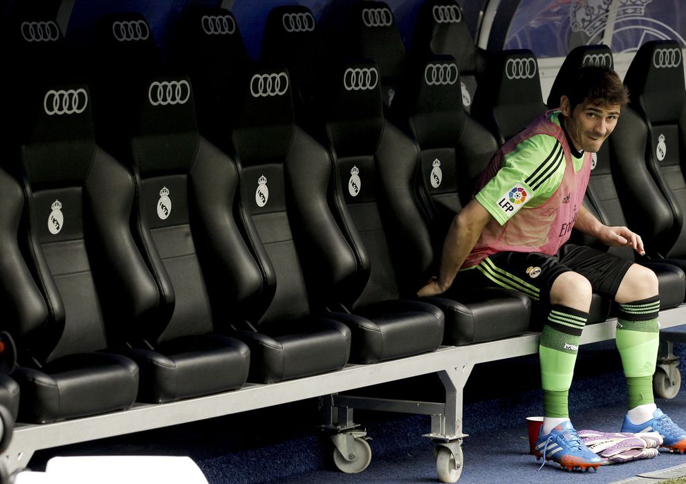 Foto: Iker Casillas empieza a plantearse su salida del Real Madrid.