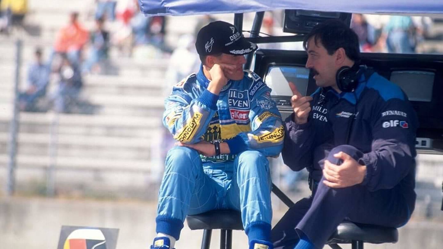Michael Schumacher con Joan Villadelprat en los tiempos de Benetton. (Joan Villadelprat)