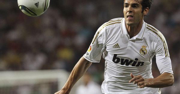 Foto: Kaká con la camiseta del Real Madrid en 2011. (EFE)