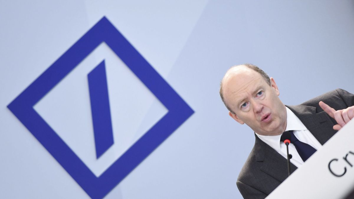Deutsche Bank avisa que es posible que tenga pérdidas en 2016 y se hunde en bolsa