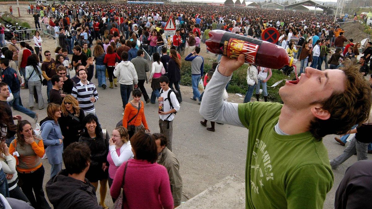 Gimnasio, copas caras y Tinder: por qué los jóvenes beben menos que hace 20 años