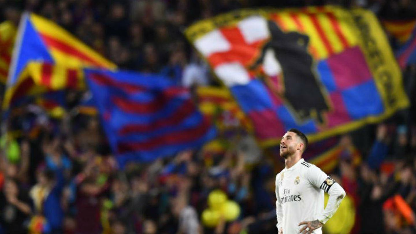 Sergio Ramos, durante un Barcelona-Real Madrid, en el Camp Nou. (EFE)