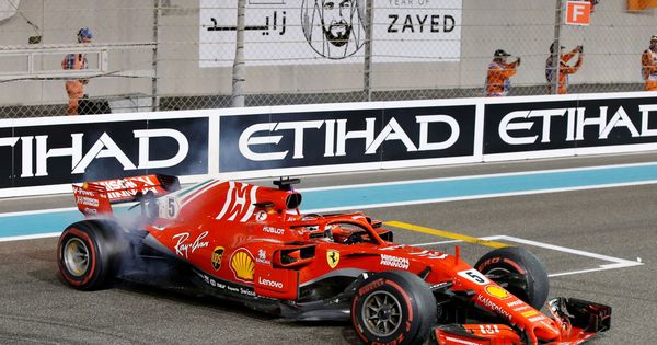 Foto: Sebastian Vettel, a bordo de su Ferrari. (EFE)