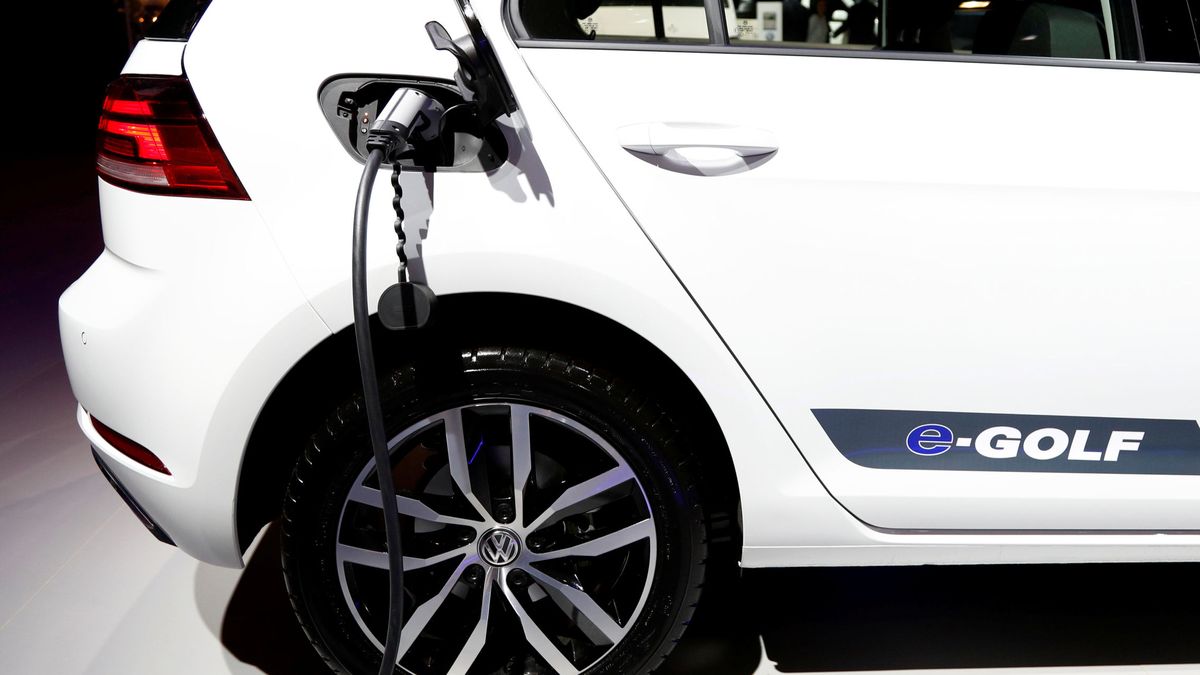 Volkswagen pide al Gobierno una transición "ordenada" en el coche eléctrico