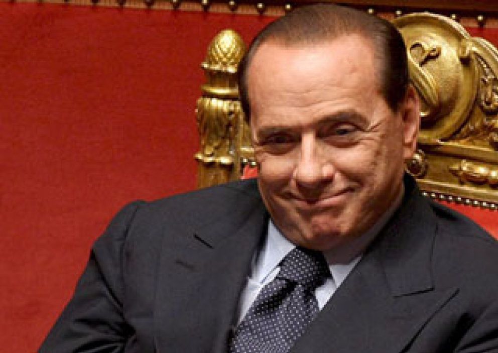 Foto: Berlusconi sueña con Murdoch: lanzará un nuevo Tele 5 en el Magreb