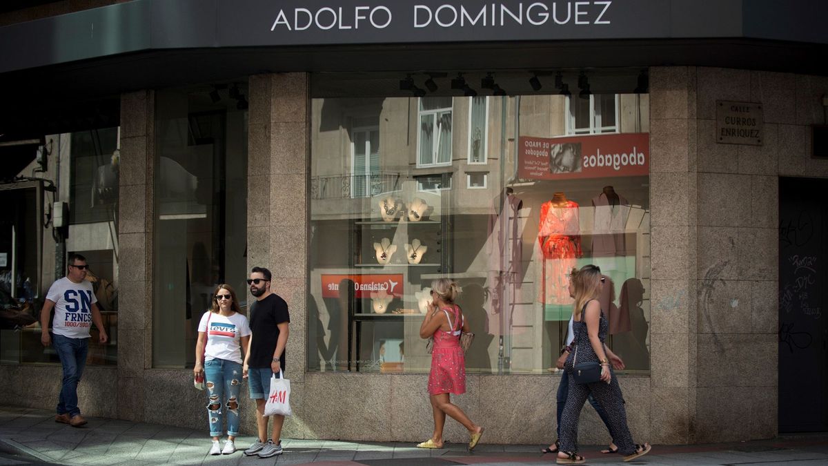 Adolfo Domínguez sube un 3% tras reducir sus pérdidas a 2,2 M al elevar ventas un 22,6% 