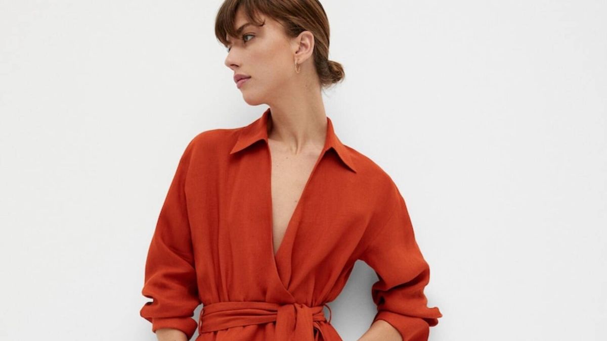 Naranja, de lino y favorecedor: el nuevo vestido de Massimo Dutti top ventas