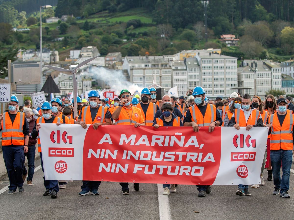 Foto: Manifestación de trabajadores de Alcoa. (EFE)