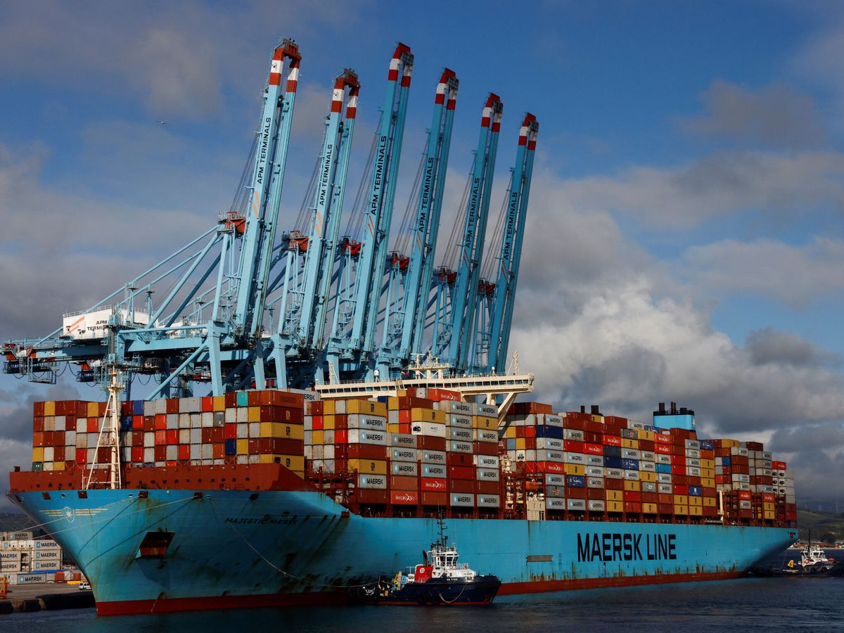 Foto: Buque de mercancías de Maersk, la mayor naviera del mundo. (Reuters/Jon Nazca)