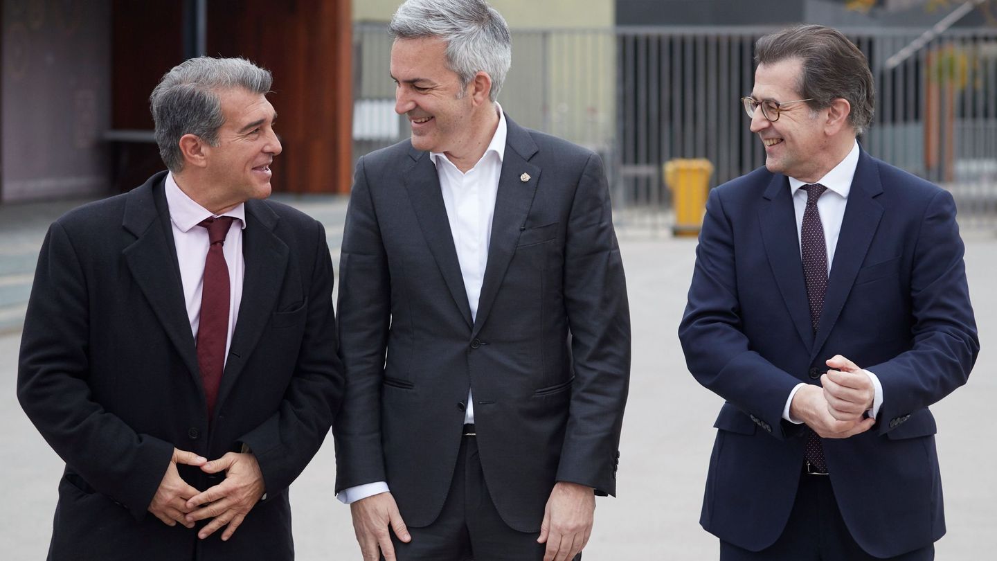 Joan Laporta, Victor Font y Toni Freixa, candidatos a la presidencia del Barça. (EFE)