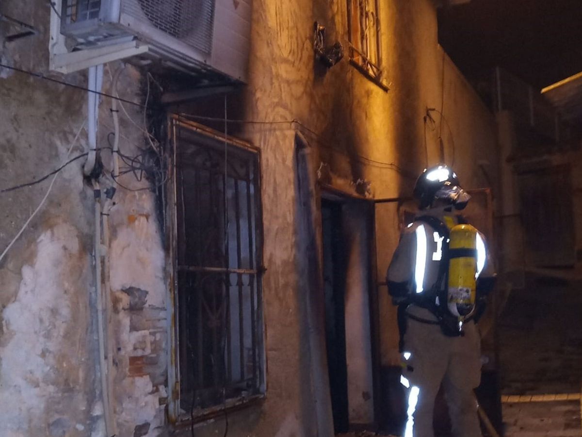 Foto: Tres fallecidos en el incendio de una vivienda en Ricote. (EFE)