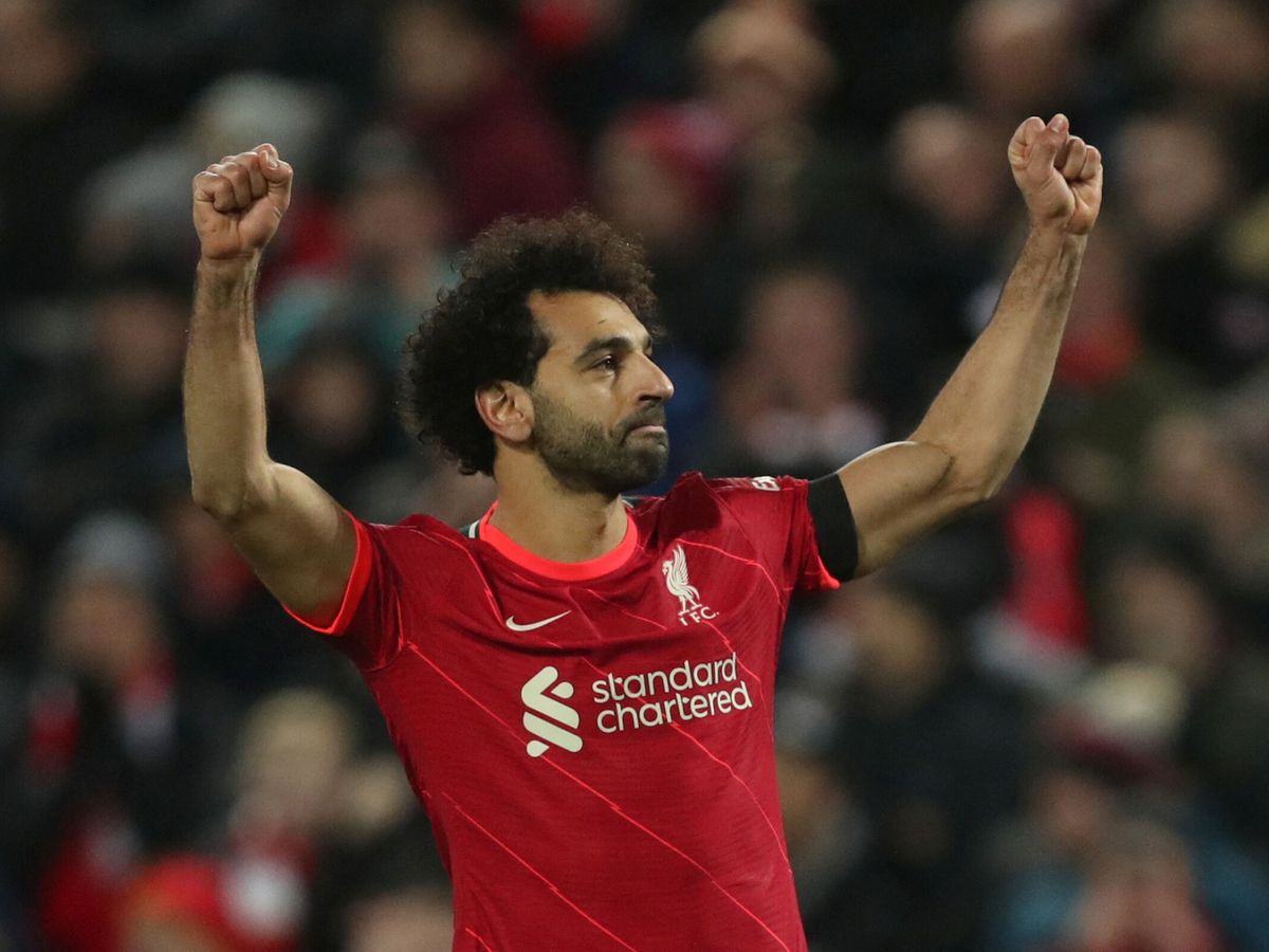 Foto: Mohamed Salah celebra un gol con el Liverpool (Reuters/Russell Cheyne)