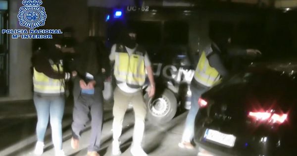 Foto: La Policía Nacional detiene en Parla al máximo responsable en España de Muntasir Media. (EFE)