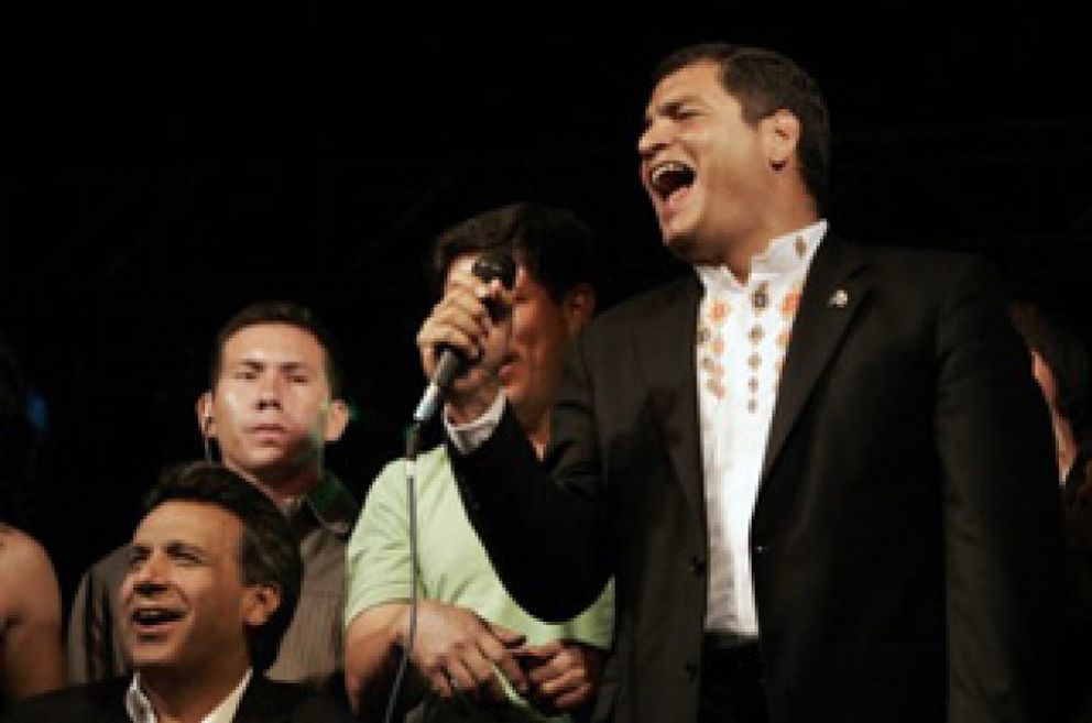 Foto: Rafael Correa aparece como el gran triunfador en las elecciones a la asamblea constituyente de Ecuador