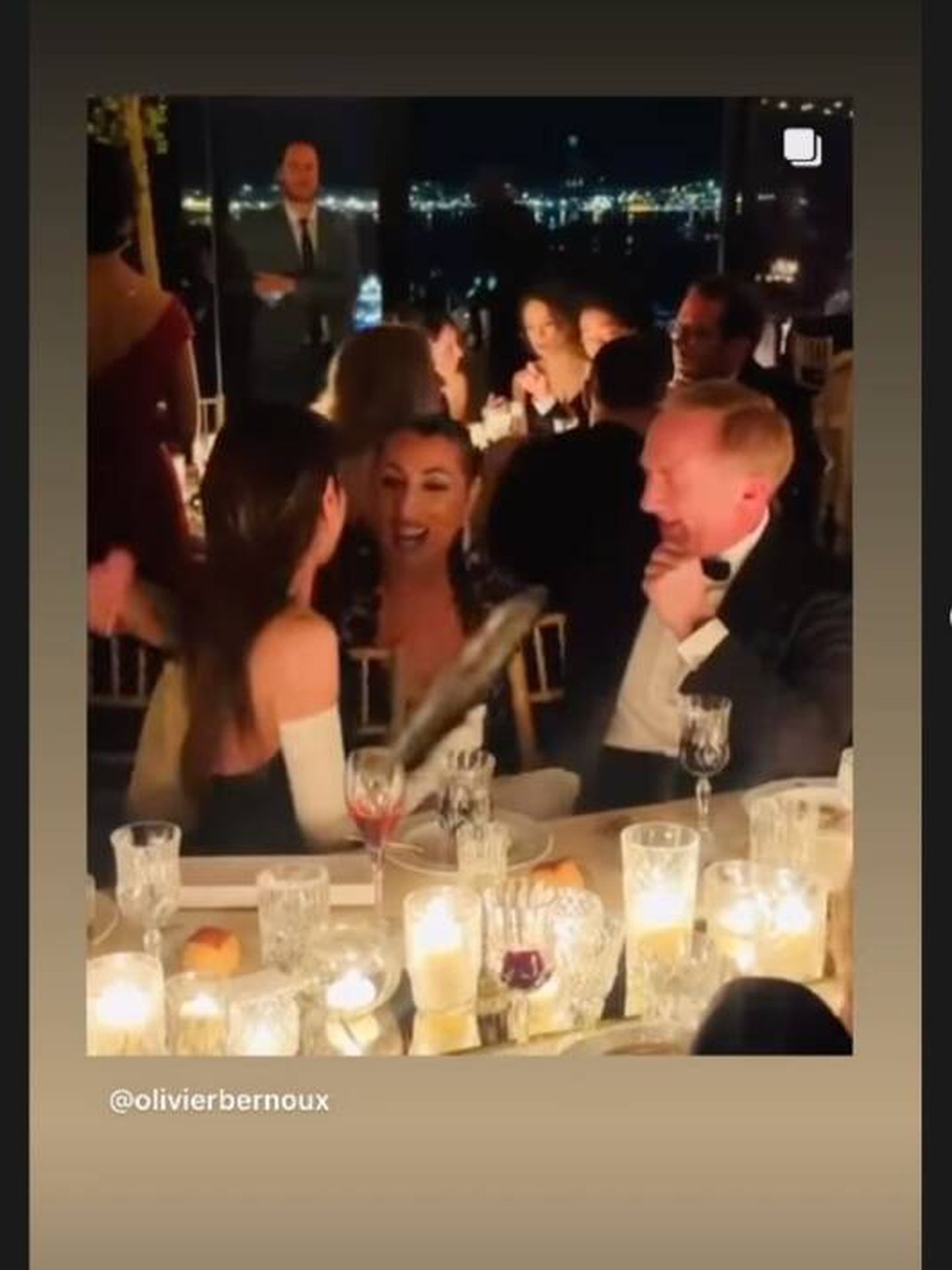 Rossy de Palma, con Michelle Yeoh en la cena de Woman in Motion. (Instagram/@sossydpalma)