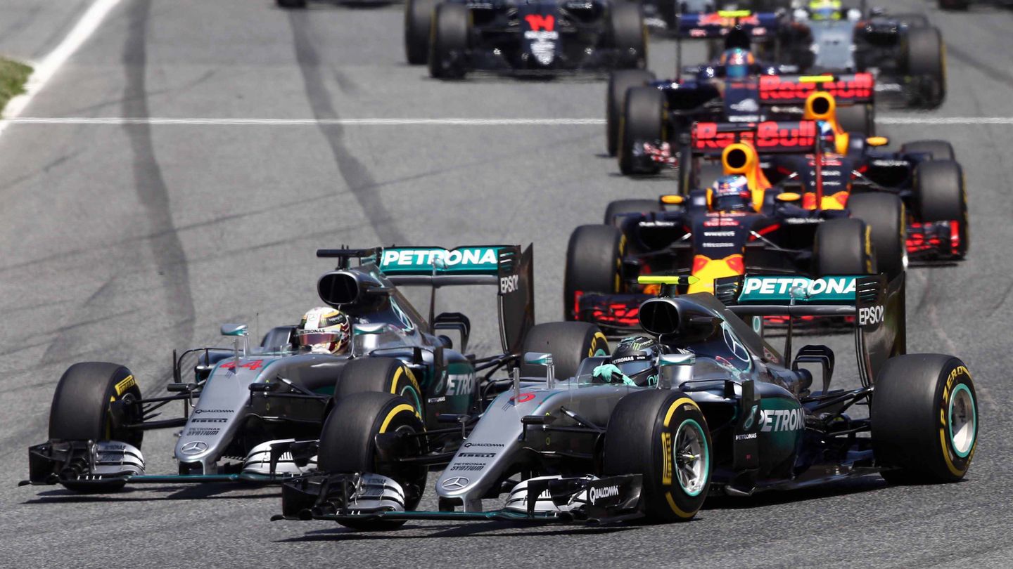 Wolff amenazó a Hamilton y Rosberg con medidas drásticas en algunas ocasiones, como en el GP de España de 2016 (EFE)