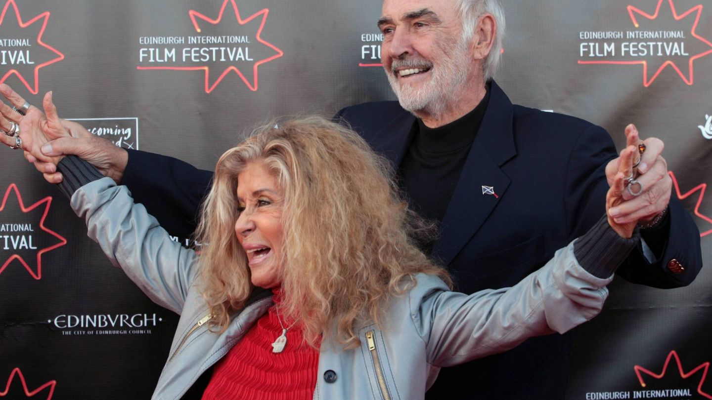 Sean Connery y Micheline Roquebrune en una imagen de archivo. (EFE)