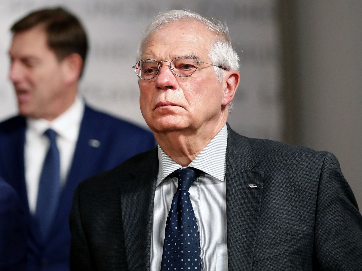 Josep Borrell, ministro español de Exteriores, llega a la reunión ministerial en Bucarest. (EFE)