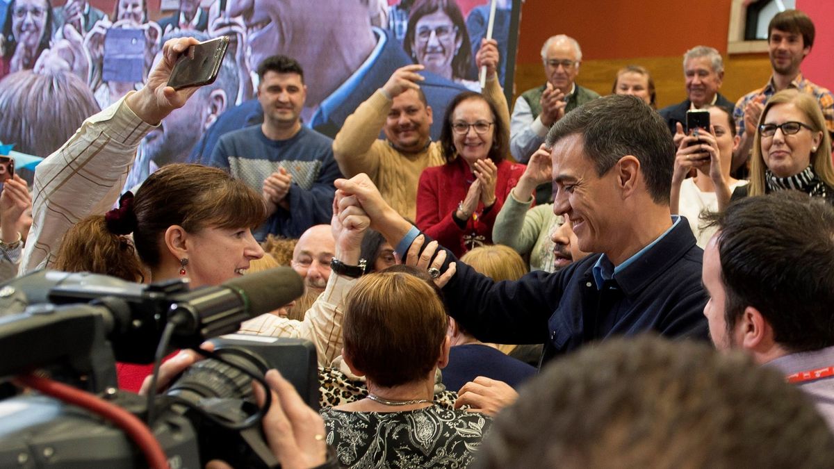 Sánchez arranca campaña: carga contra las derechas y los 'indepes' por rechazar los PGE